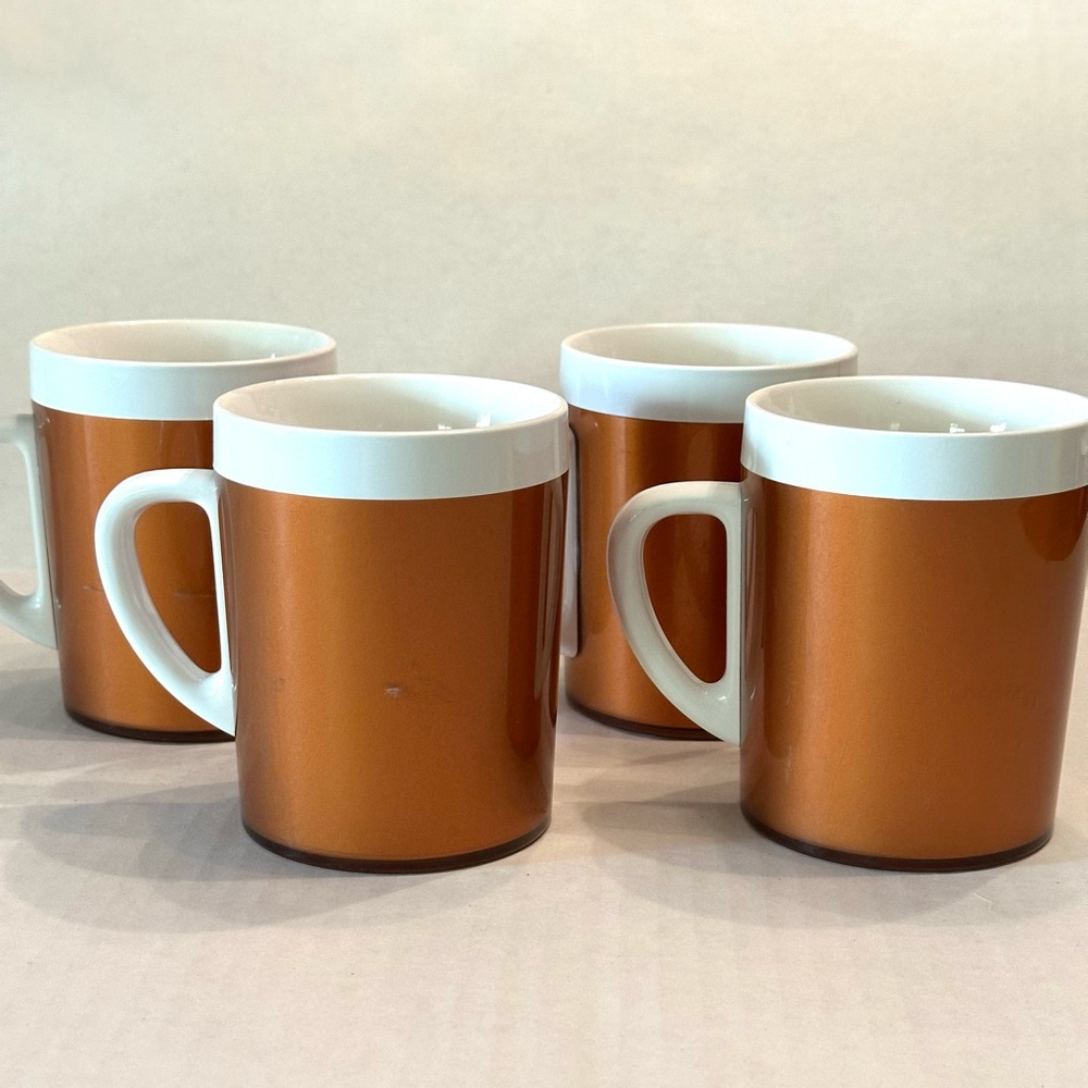 Vintage 1970s West Bend Thermal Copper Colored Insulated Mugs Set of 4 Plastic
